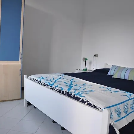 Muro Apartment *